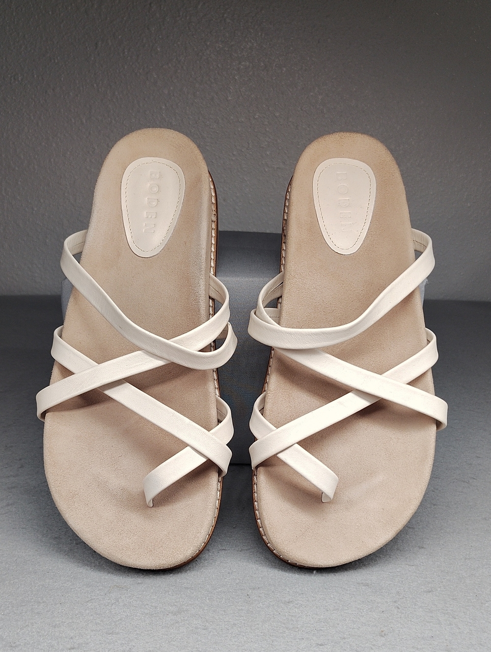 Boden Cream Strappy Crossband Slide Sandals